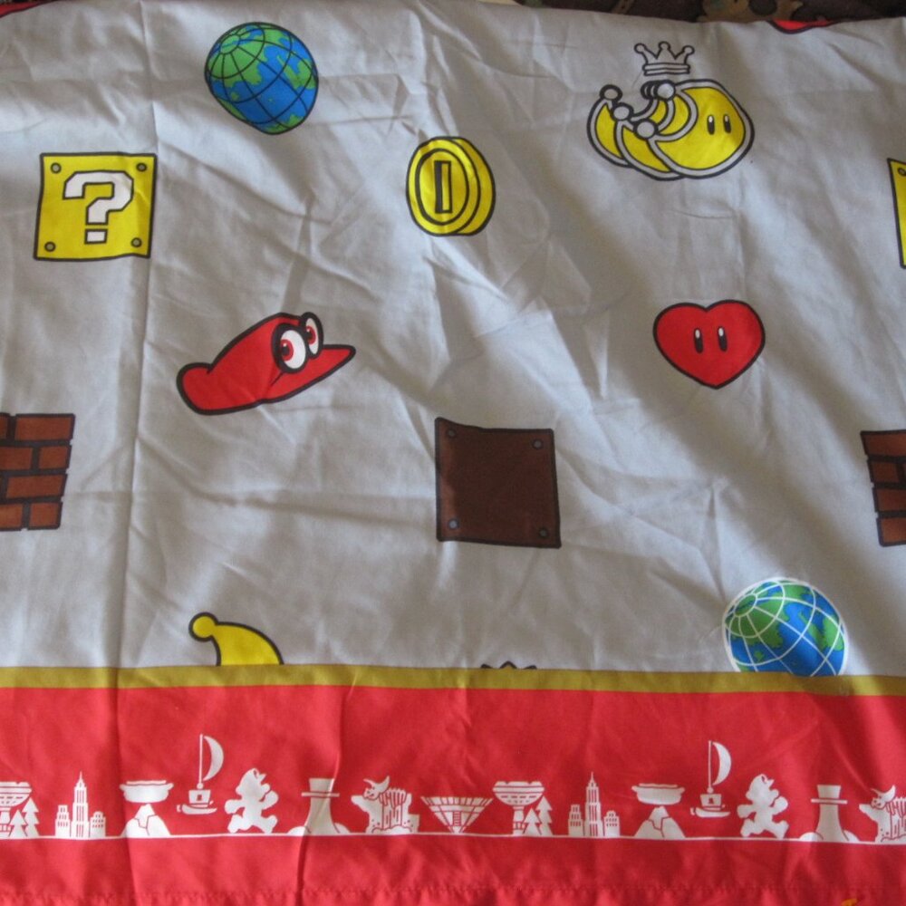 Nintendo Super Mario Odyssey - Microfiber Twin Flat Sheet